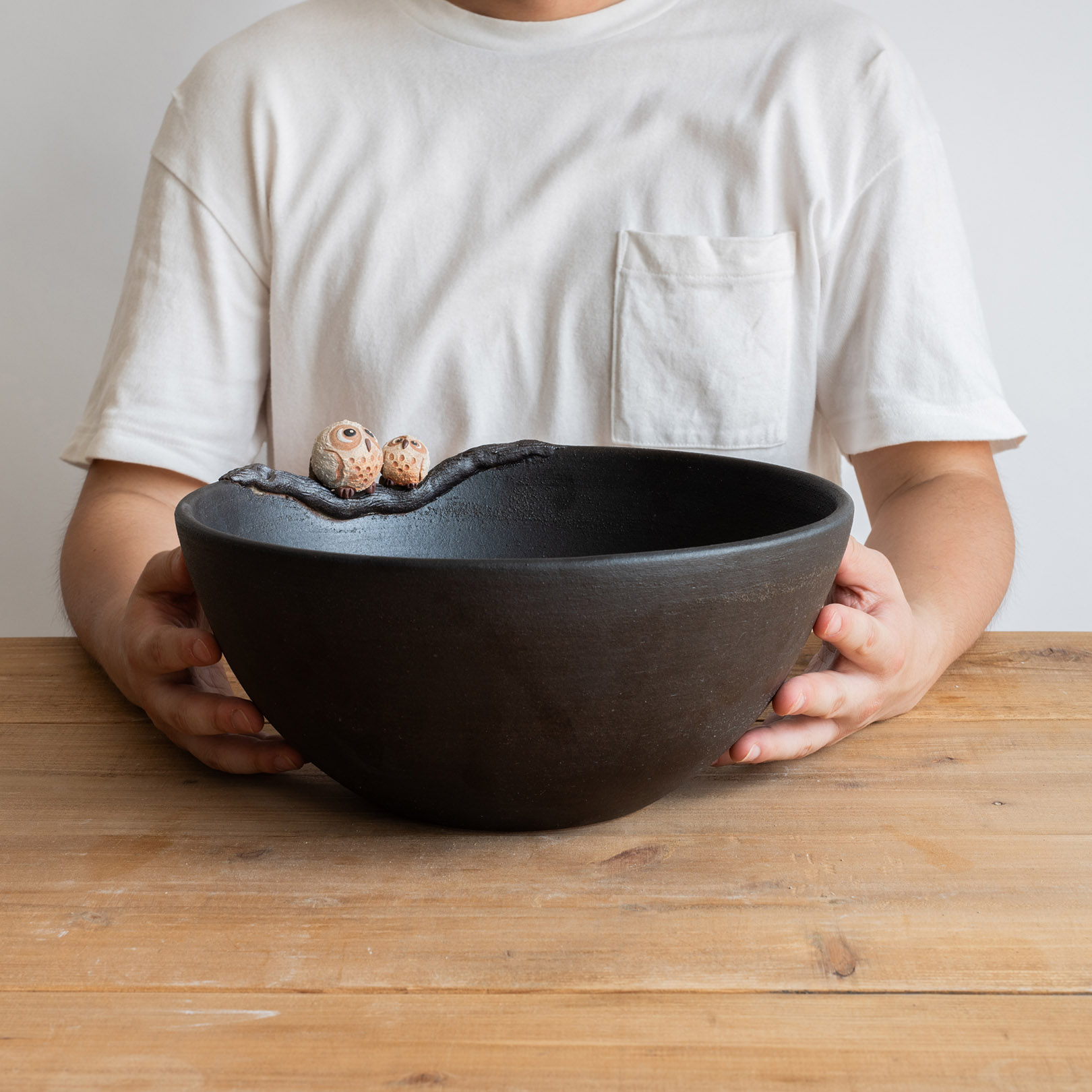 信楽焼の手洗い鉢
